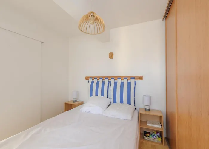 Apartmán T2 A 50m De La Plage, Balcon, Wifi, Confort, 4 Pers, - Fr-1-535-9 *